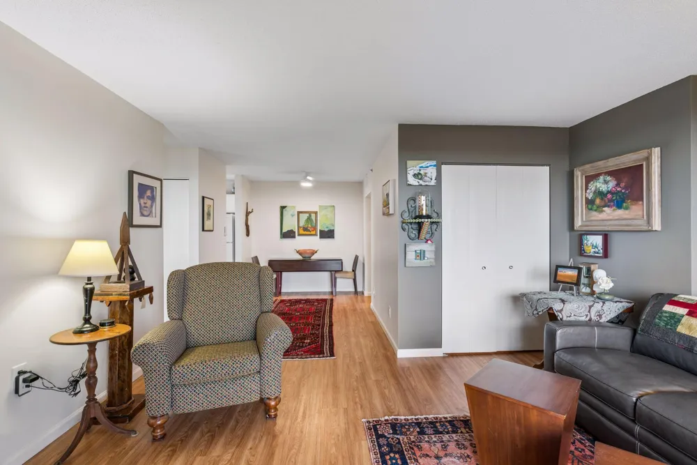 6500 Woodlake Drive #905 Richfield, MN 55423