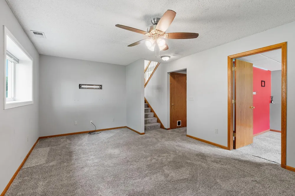 7366 Janero Avenue S Cottage Grove, MN 55016