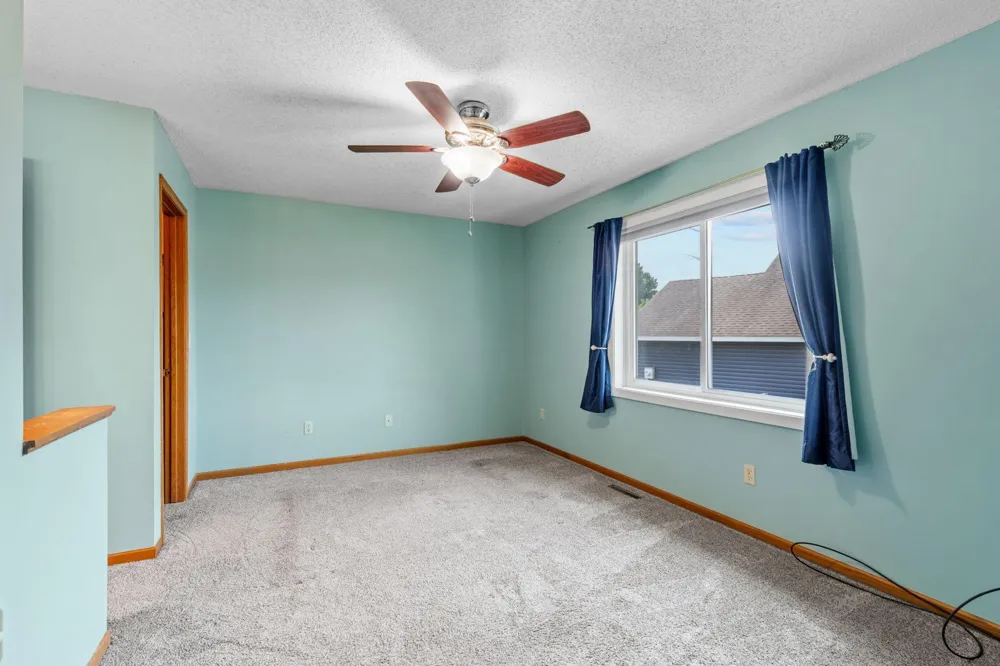 7366 Janero Avenue S Cottage Grove, MN 55016