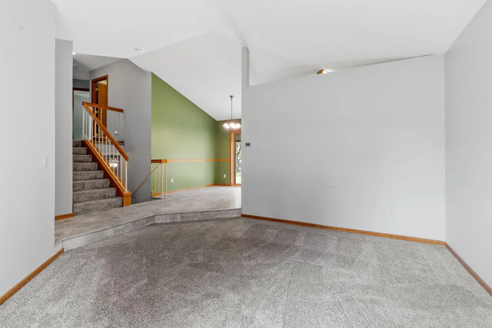7366 Janero Avenue S Cottage Grove, MN 55016