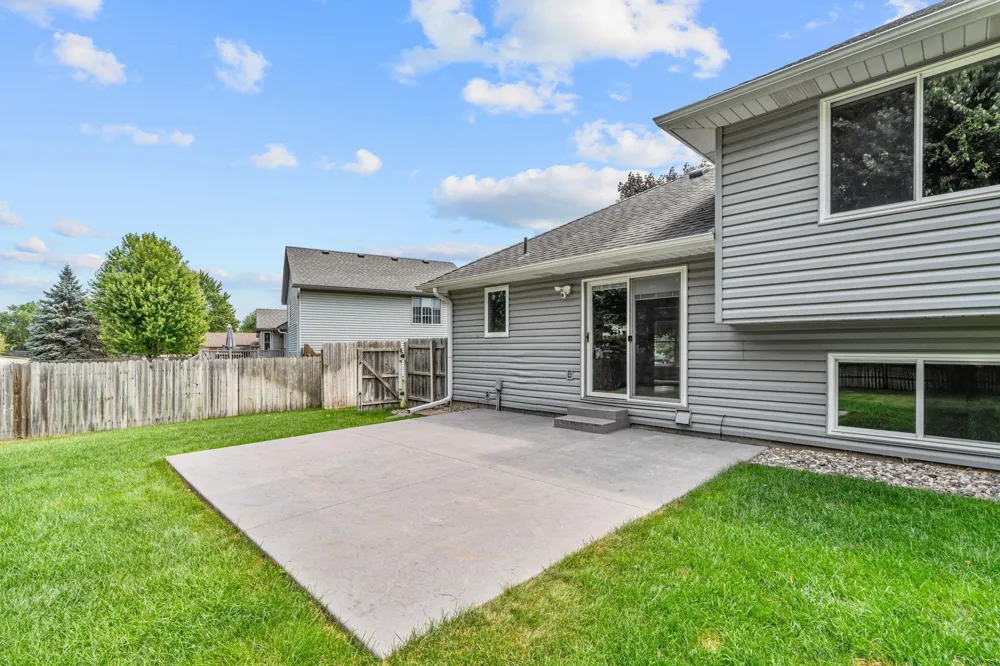 7366 Janero Avenue S Cottage Grove, MN 55016