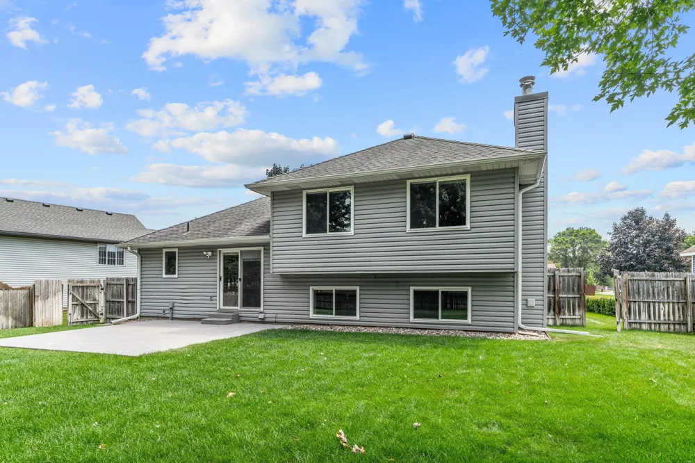 7366 Janero Avenue S Cottage Grove, MN 55016
