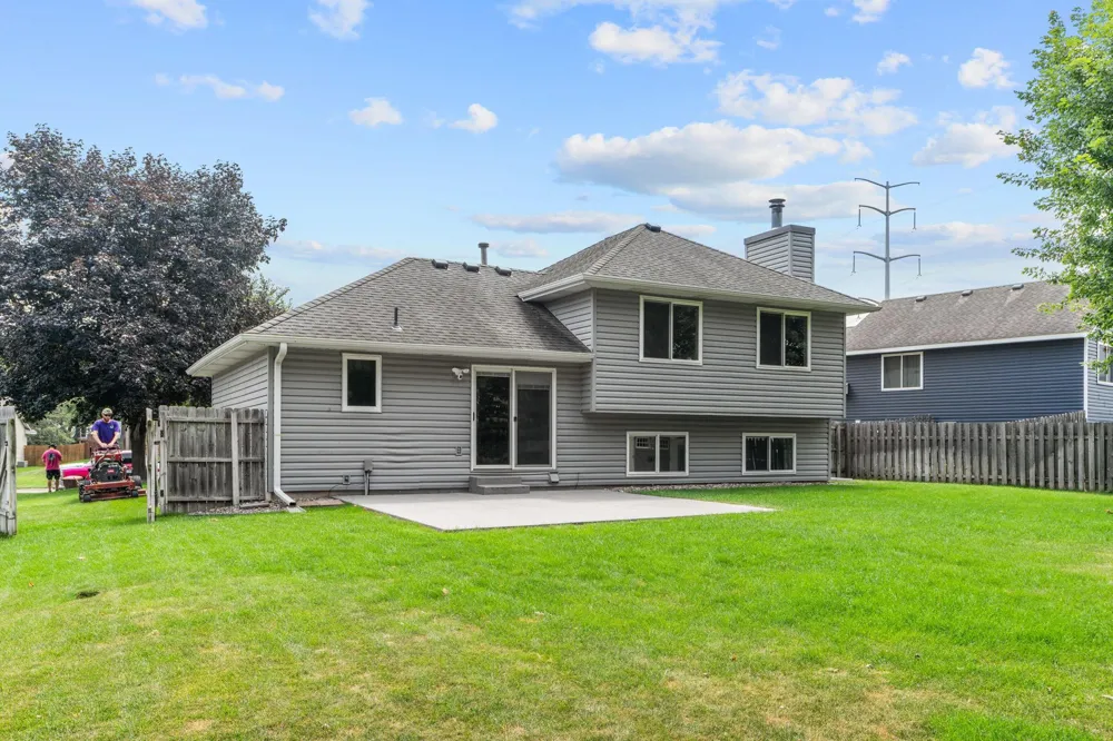 7366 Janero Avenue S Cottage Grove, MN 55016