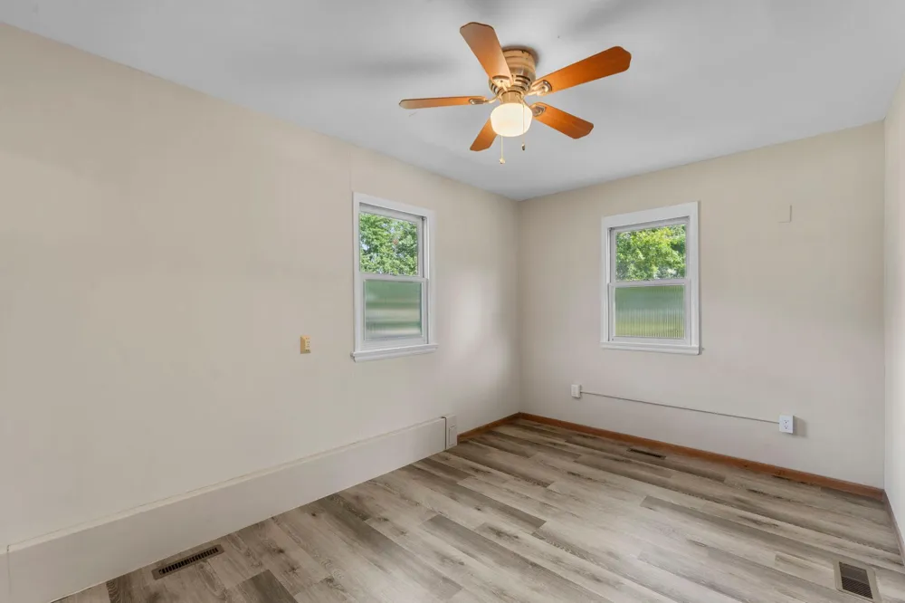 409 Clay Street S Shakopee, MN 55379