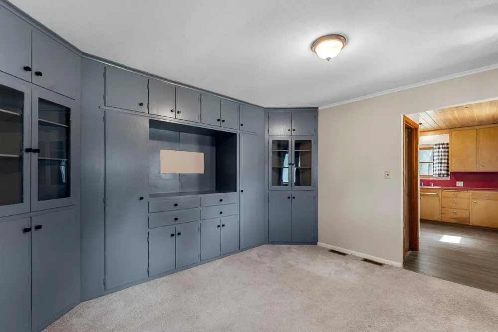 409 Clay Street S Shakopee, MN 55379