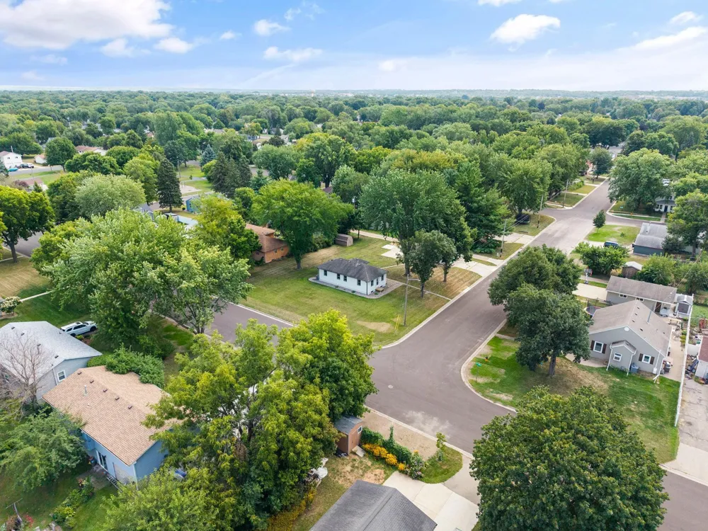 409 Clay Street S Shakopee, MN 55379