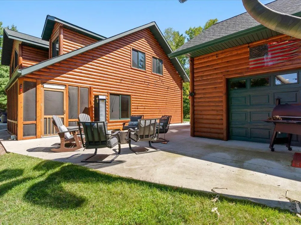 3641 Ford Drive NW Hackensack, MN 56452