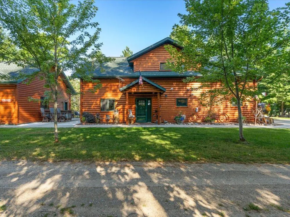 3641 Ford Drive NW Hackensack, MN 56452