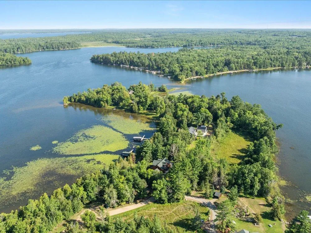 3641 Ford Drive NW Hackensack, MN 56452