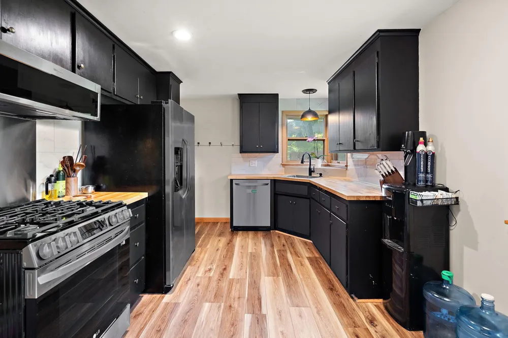 1351 Hillcrest Drive NE Fridley, MN 55432