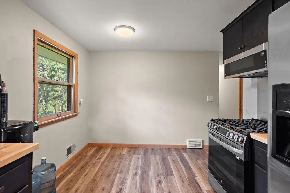 1351 Hillcrest Drive NE Fridley, MN 55432
