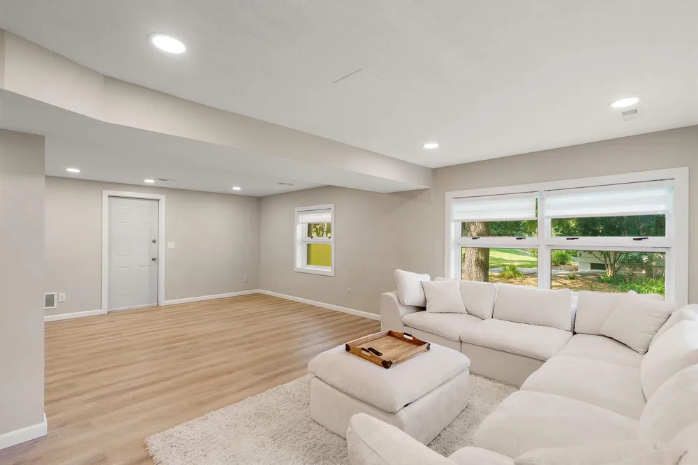 1351 Hillcrest Drive NE Fridley, MN 55432