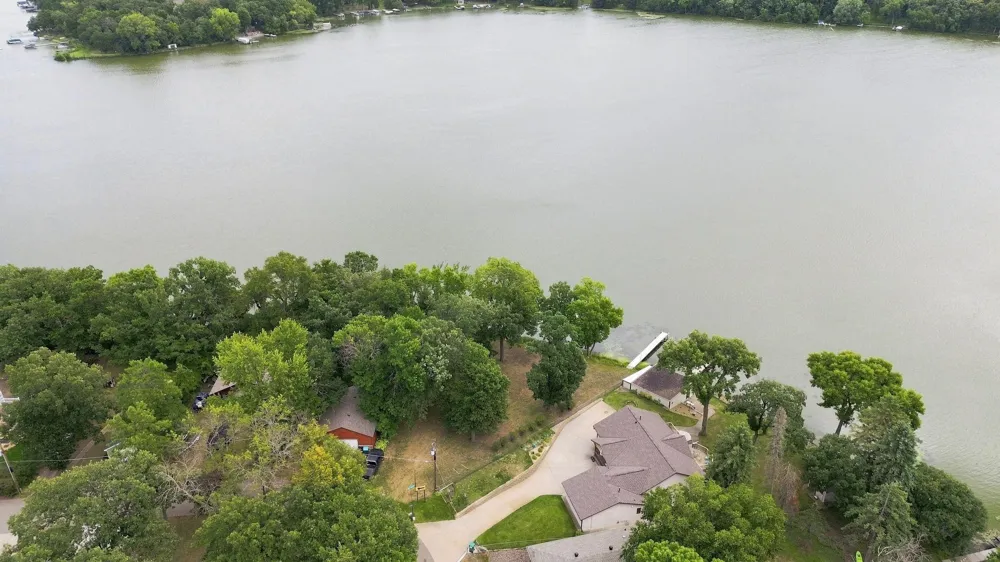 10601 56 1/2 STREET Clear Lake, MN 55319