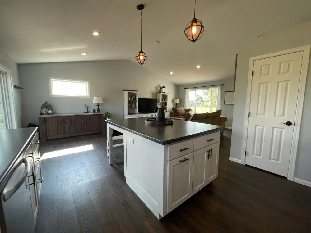 531 Glynn Avenue NE Grand Meadow, MN 55936