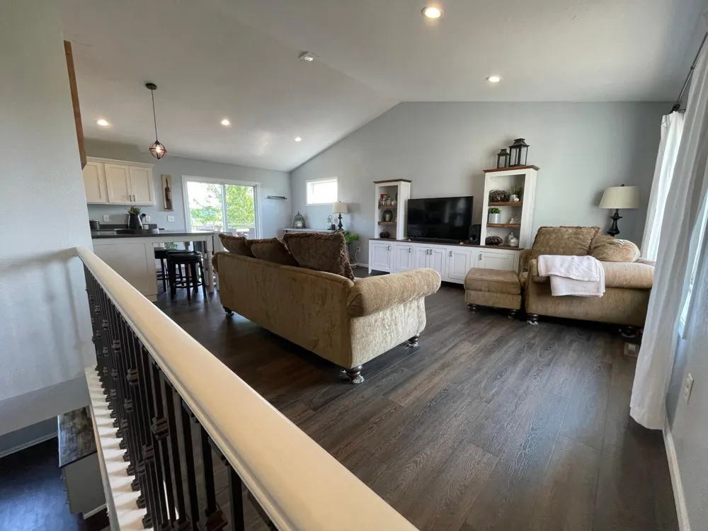 531 Glynn Avenue NE Grand Meadow, MN 55936