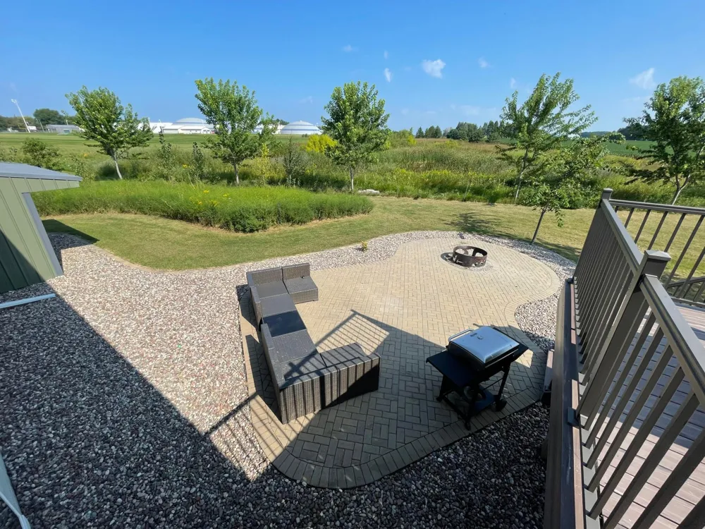 531 Glynn Avenue NE Grand Meadow, MN 55936