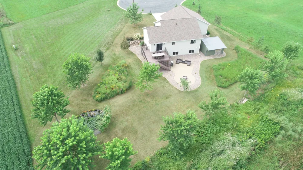 531 Glynn Avenue NE Grand Meadow, MN 55936