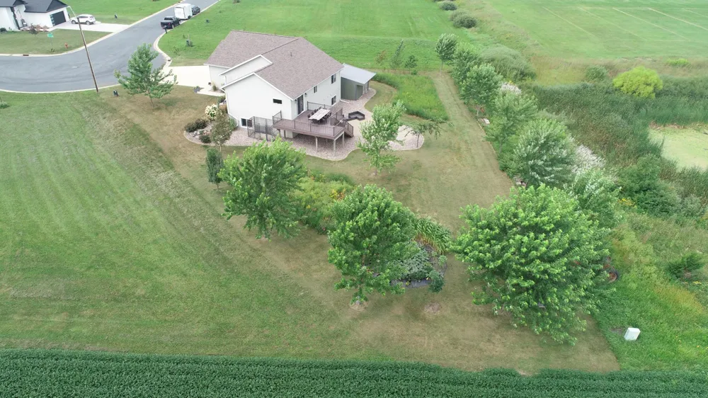 531 Glynn Avenue NE Grand Meadow, MN 55936