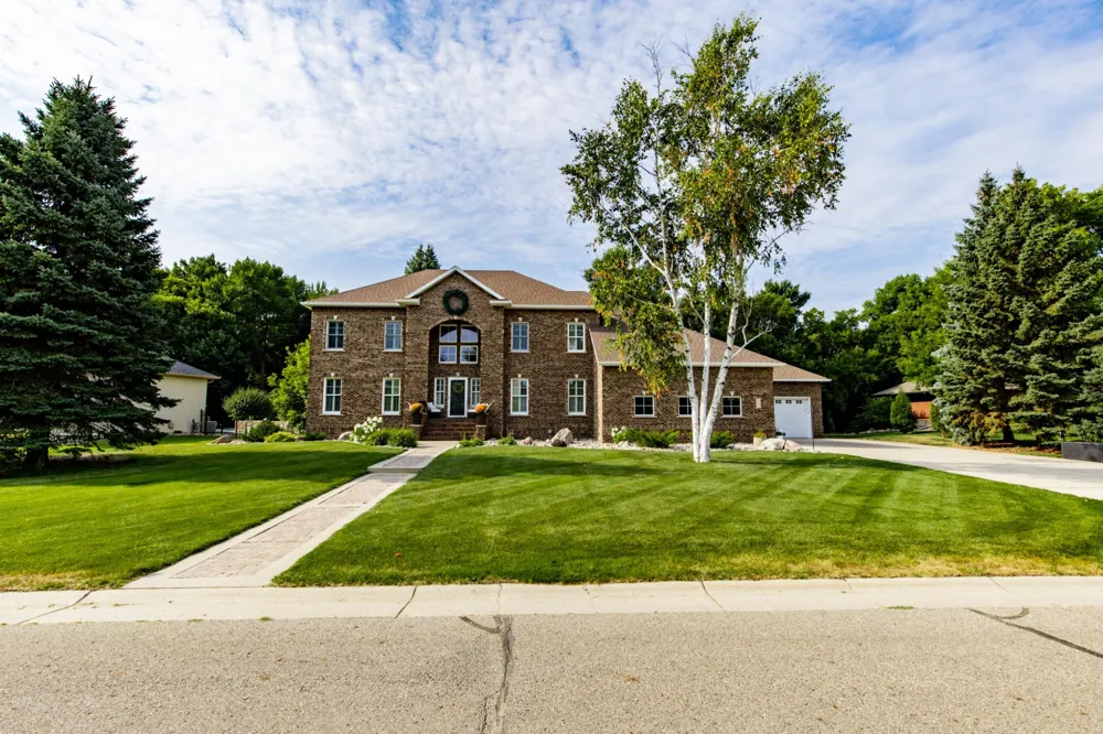 461 20th Avenue E West Fargo, ND 58078