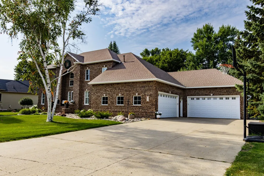 461 20th Avenue E West Fargo, ND 58078