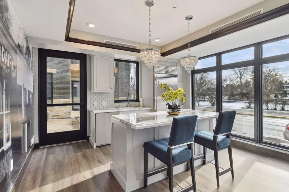 222 Ferndale Road S #303 Wayzata, MN 55391