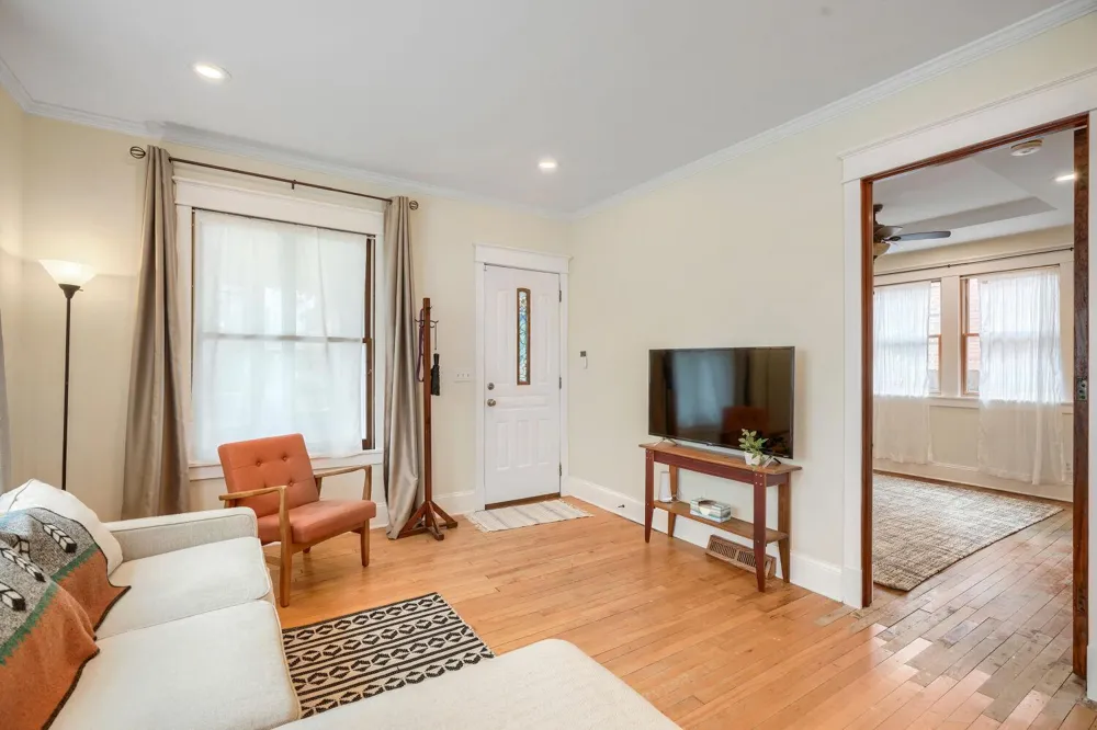 1821 Fillmore Street NE Minneapolis, MN 55418