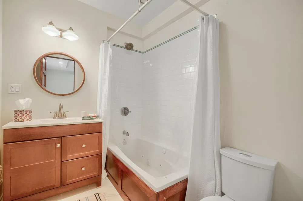 1821 Fillmore Street NE Minneapolis, MN 55418