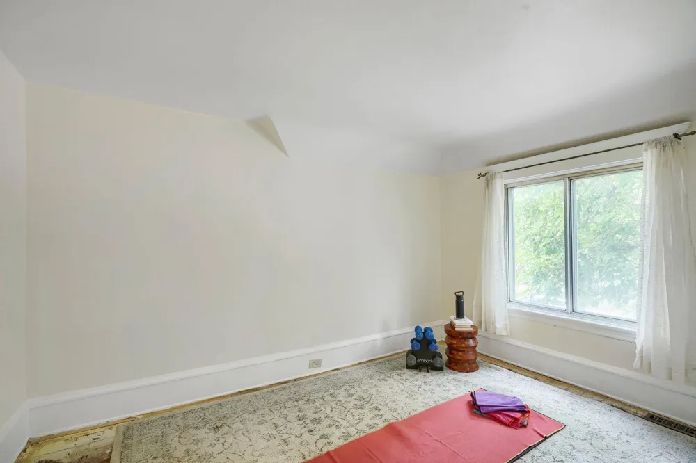 1821 Fillmore Street NE Minneapolis, MN 55418