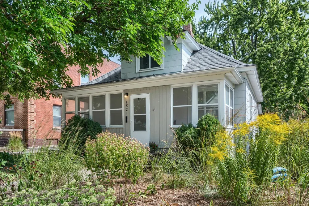 1821 Fillmore Street NE Minneapolis, MN 55418