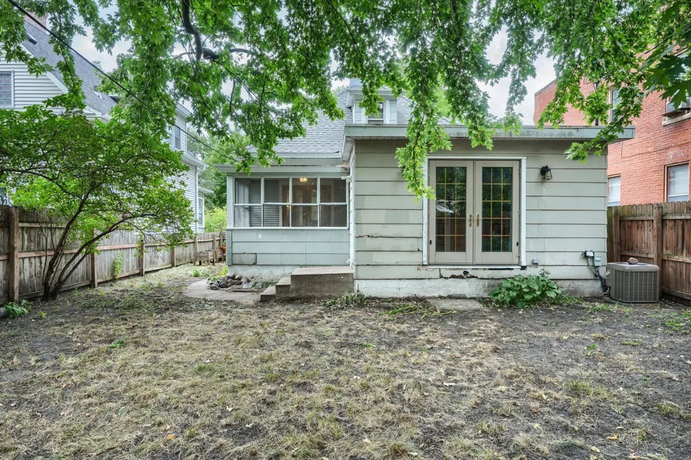 1821 Fillmore Street NE Minneapolis, MN 55418