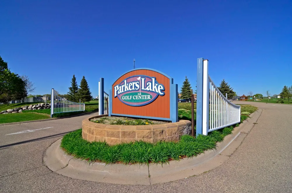1900 Lanewood Lane Plymouth, MN 55447