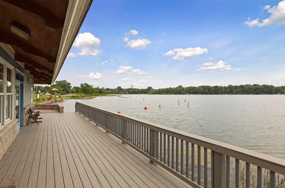 1900 Lanewood Lane Plymouth, MN 55447