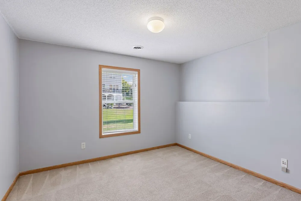 6788 Troy Lane Maple Grove, MN 55311