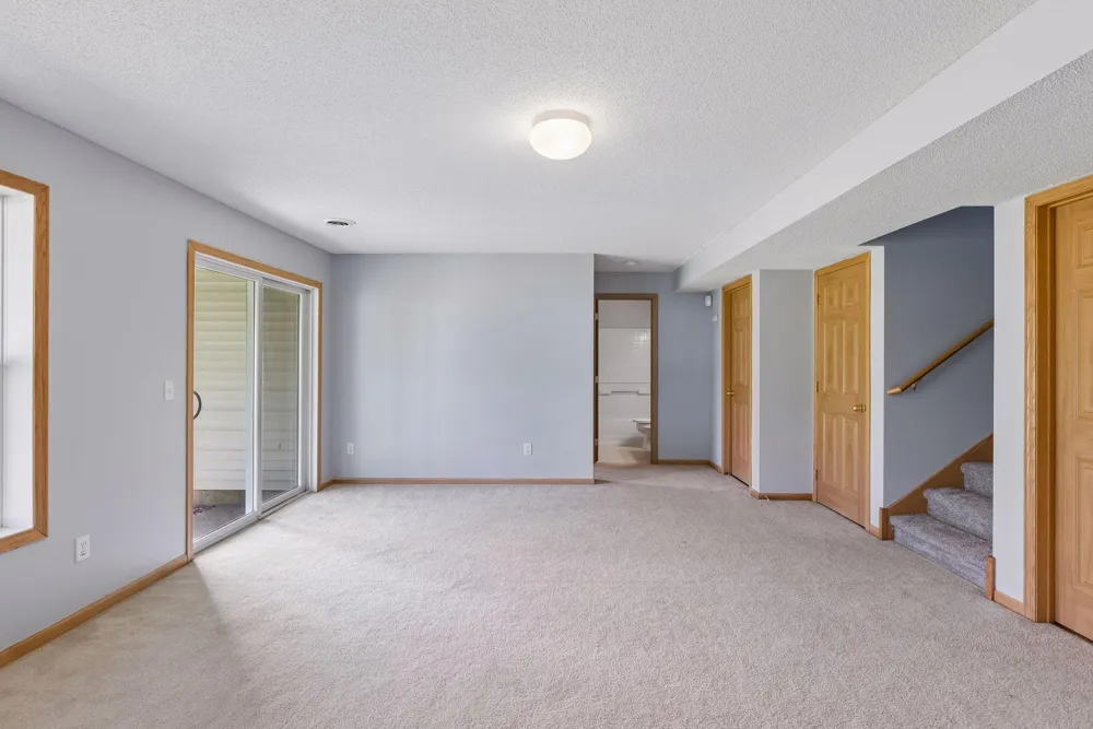 6788 Troy Lane Maple Grove, MN 55311