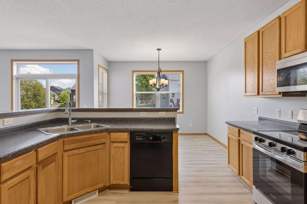 6788 Troy Lane Maple Grove, MN 55311