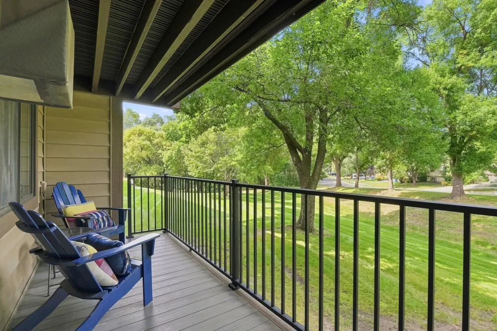 7601 W 101st Street #114 Bloomington, MN 55438