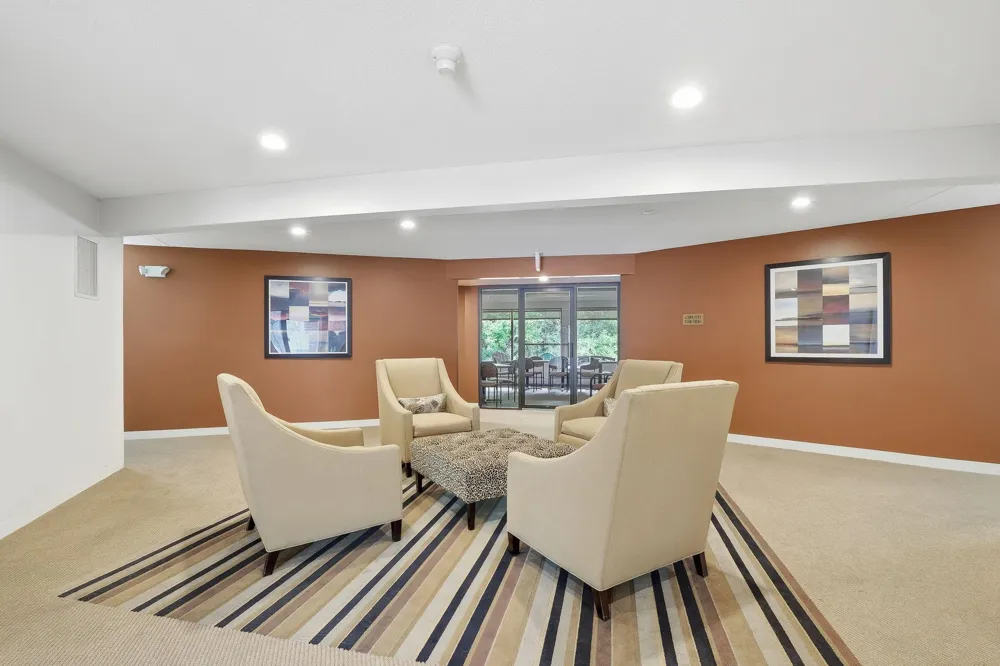 7601 W 101st Street #114 Bloomington, MN 55438