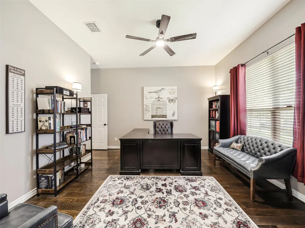 2113 Sandy Creek Drive Frisco, TX 75033