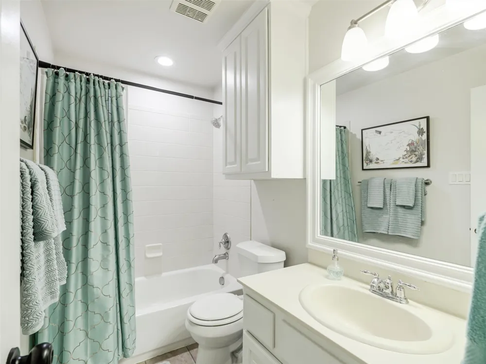 2113 Sandy Creek Drive Frisco, TX 75033