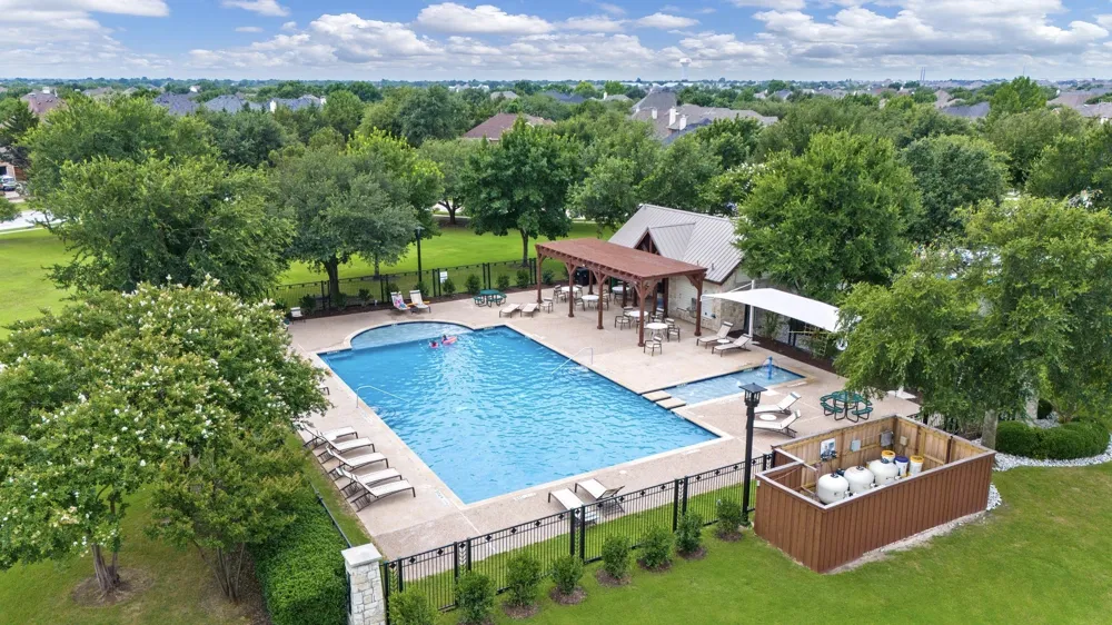 2113 Sandy Creek Drive Frisco, TX 75033