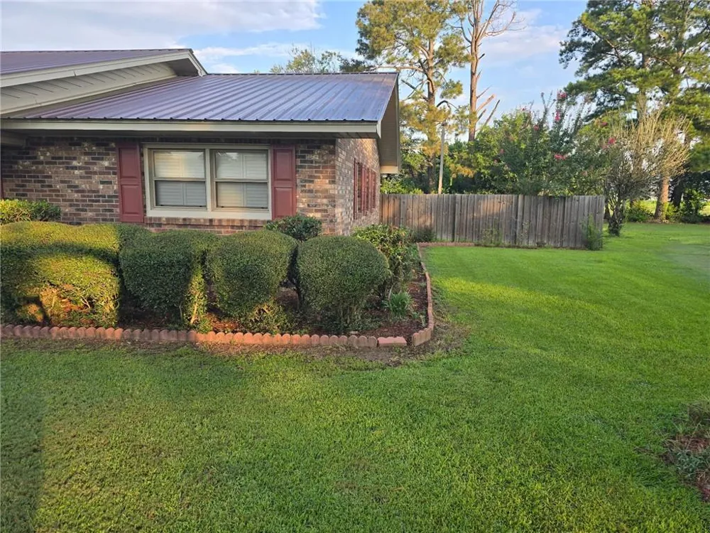 312 Joseph Avenue Donalsonville, GA 39845