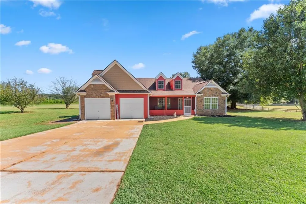 286 Middle Fork Lane Carnesville, GA 30521