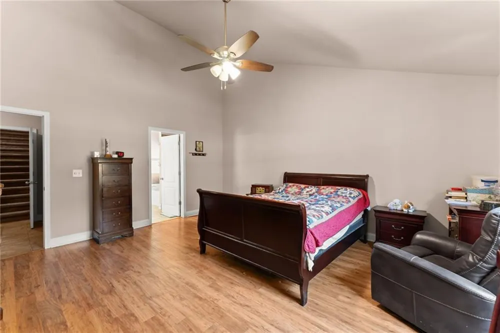 286 Middle Fork Lane Carnesville, GA 30521