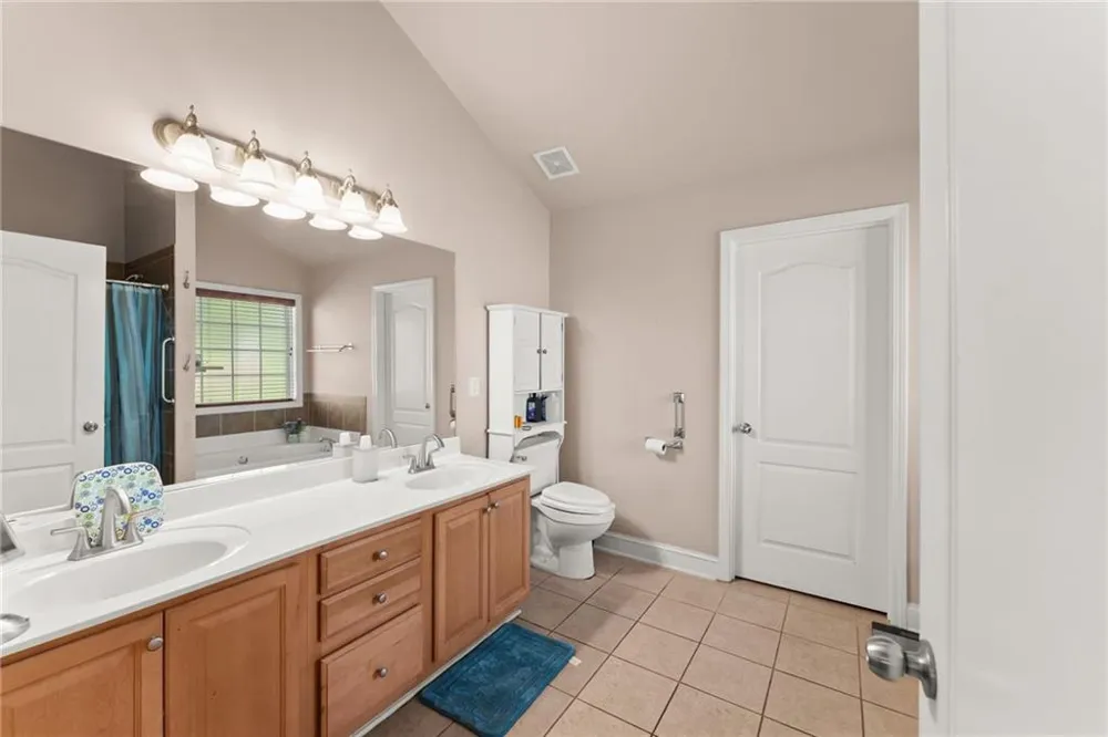 286 Middle Fork Lane Carnesville, GA 30521