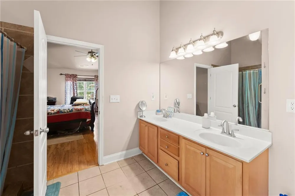 286 Middle Fork Lane Carnesville, GA 30521