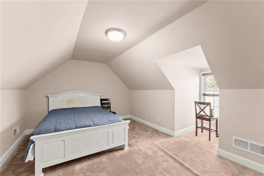 286 Middle Fork Lane Carnesville, GA 30521