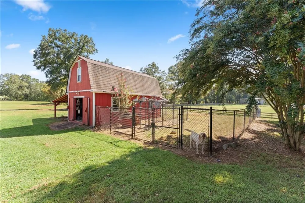 286 Middle Fork Lane Carnesville, GA 30521