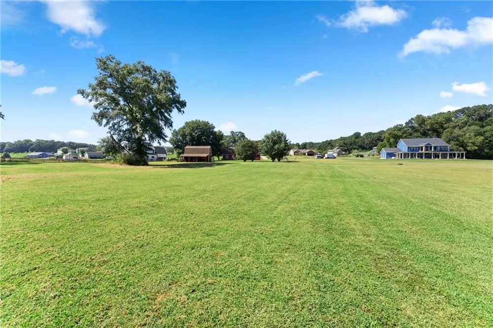 286 Middle Fork Lane Carnesville, GA 30521