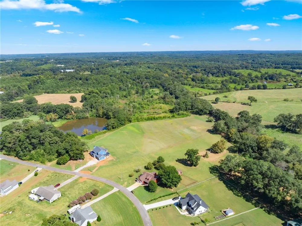 286 Middle Fork Lane Carnesville, GA 30521