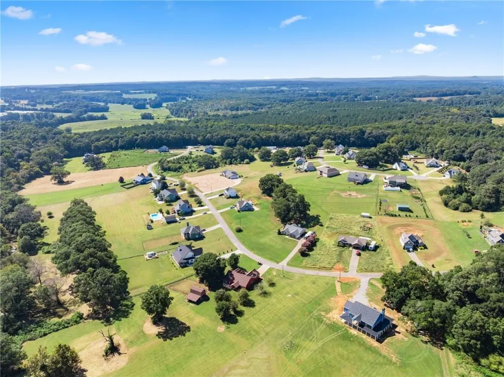 286 Middle Fork Lane Carnesville, GA 30521